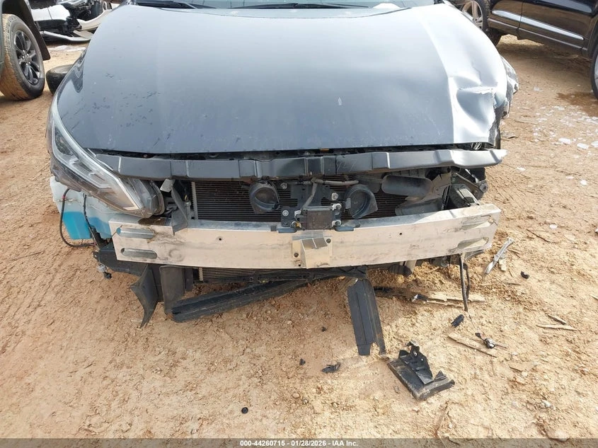 Nissan Altima 2.5L I-4 DI, DOHC, VVT, 182HP All Wheel Drive, снимка 6 - Автомобили и джипове - 53976033