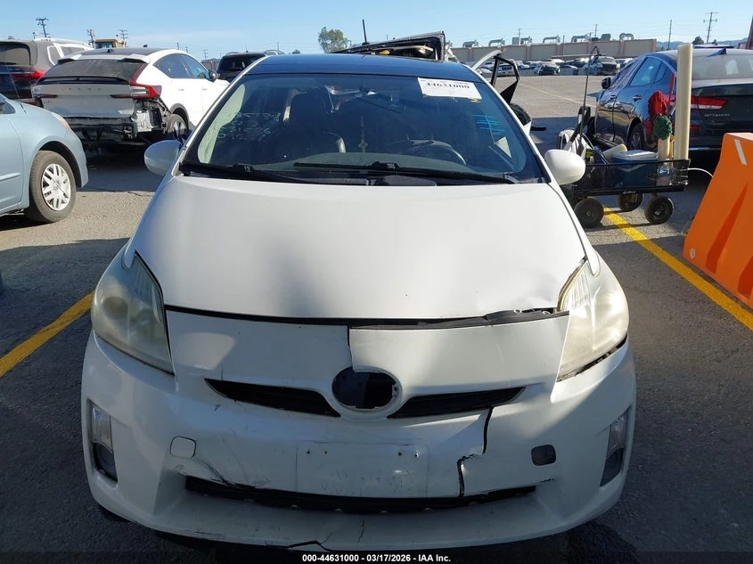 Toyota Prius 1.8L I-4 DOHC, VVT, 98HP Front Wheel Drive | Mobile.bg � ����������� 11