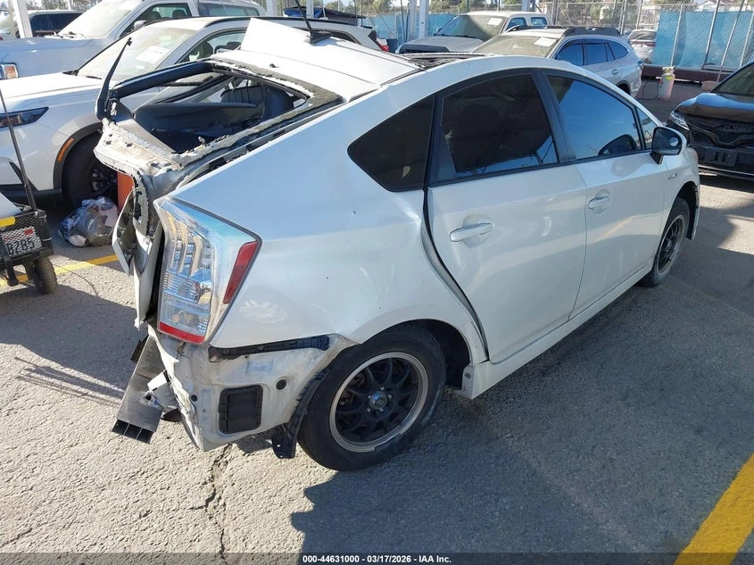 Toyota Prius 1.8L I-4 DOHC, VVT, 98HP Front Wheel Drive | Mobile.bg � ����������� 4