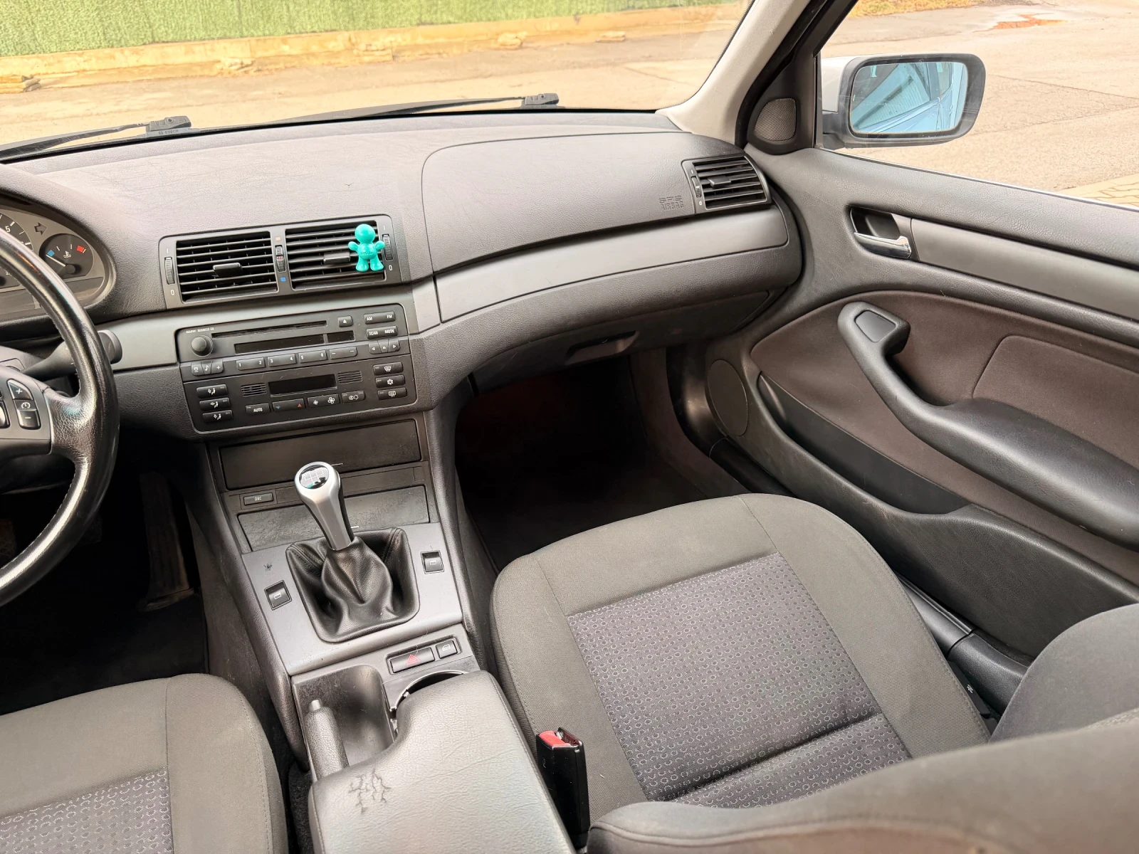 BMW 320, снимка 10 - Автомобили и джипове - 54056119