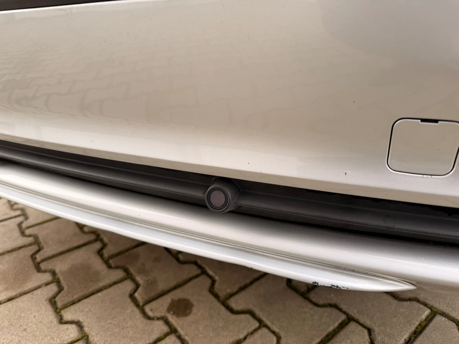 BMW 320, снимка 16 - Автомобили и джипове - 54056119