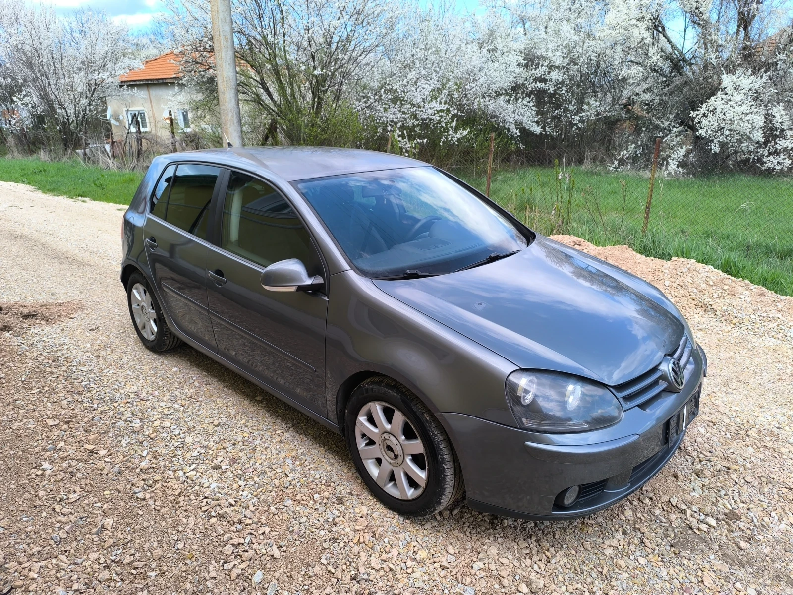 VW Golf 2.0 TDI Avtomat, снимка 5 - Автомобили и джипове - 54187894