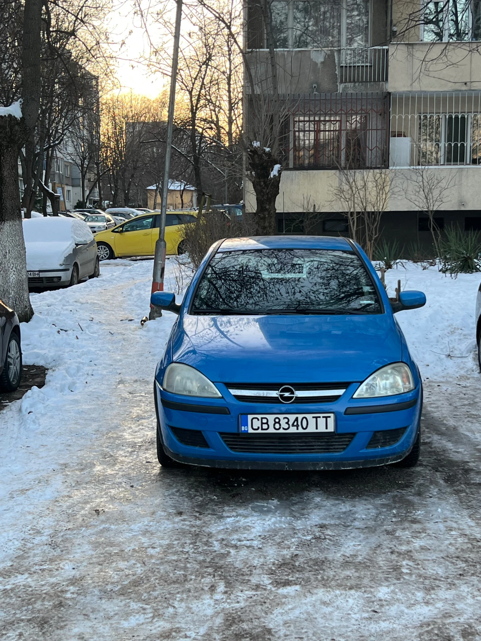 Opel Corsa 1.3cdti, снимка 3 - Автомобили и джипове - 54335552