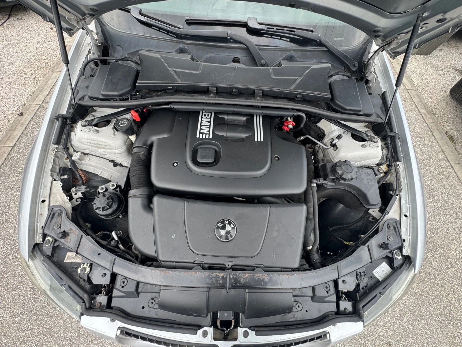 BMW 320 163к.с. Италия , снимка 15 - Автомобили и джипове - 54408174