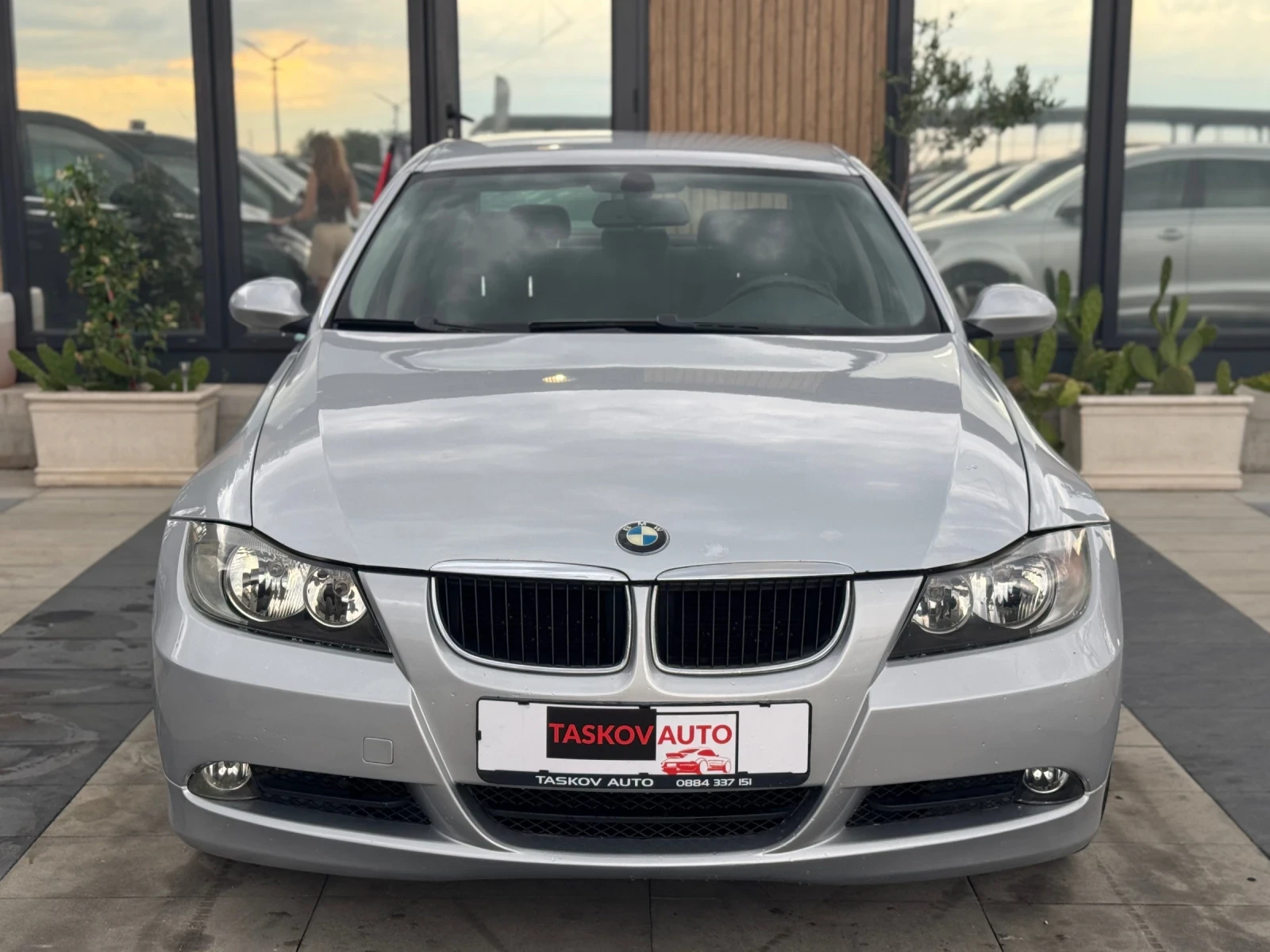BMW 320 163к.с. Италия , снимка 2 - Автомобили и джипове - 54408174
