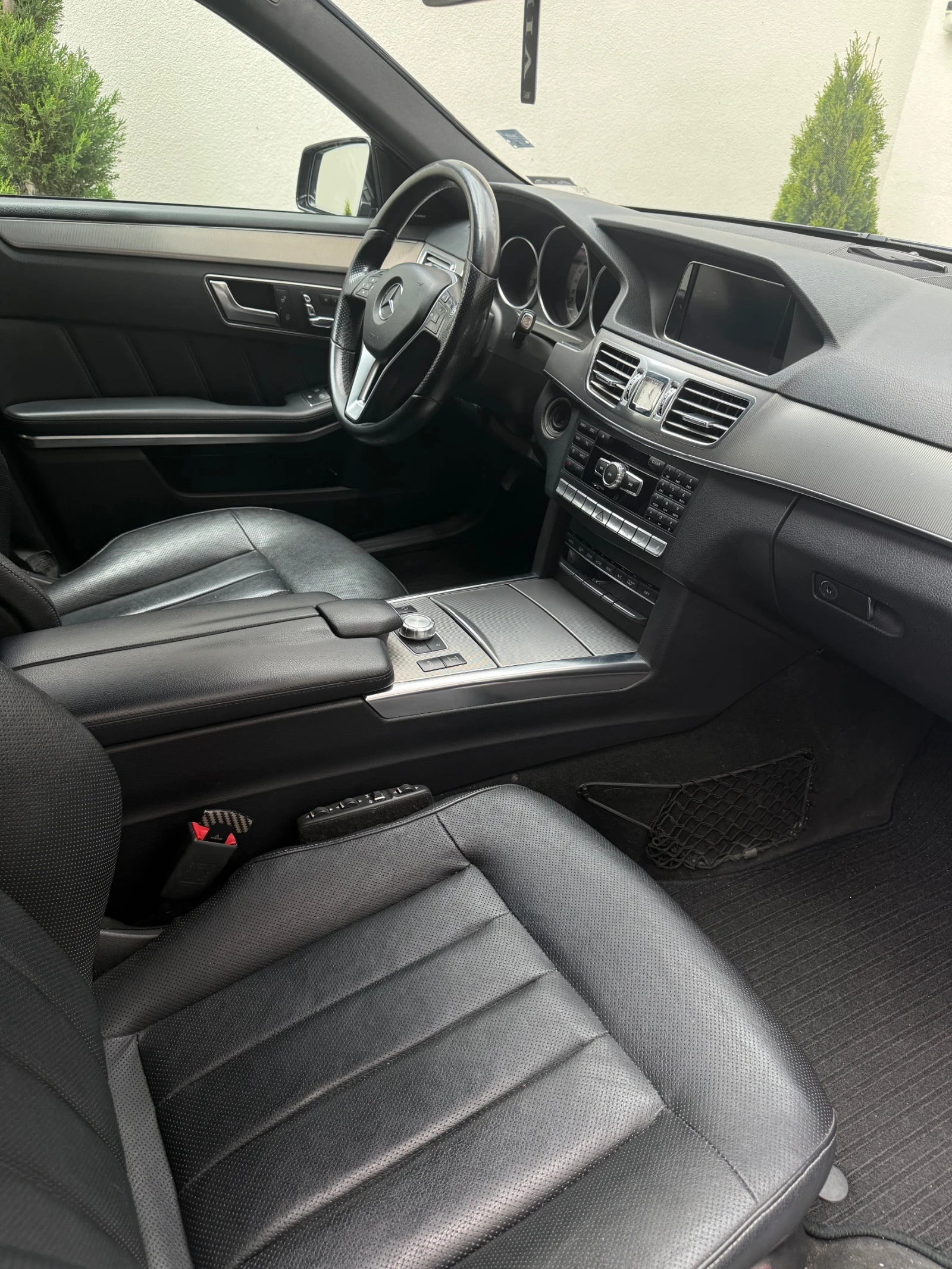 Mercedes-Benz E 350, снимка 7 - Автомобили и джипове - 54595751
