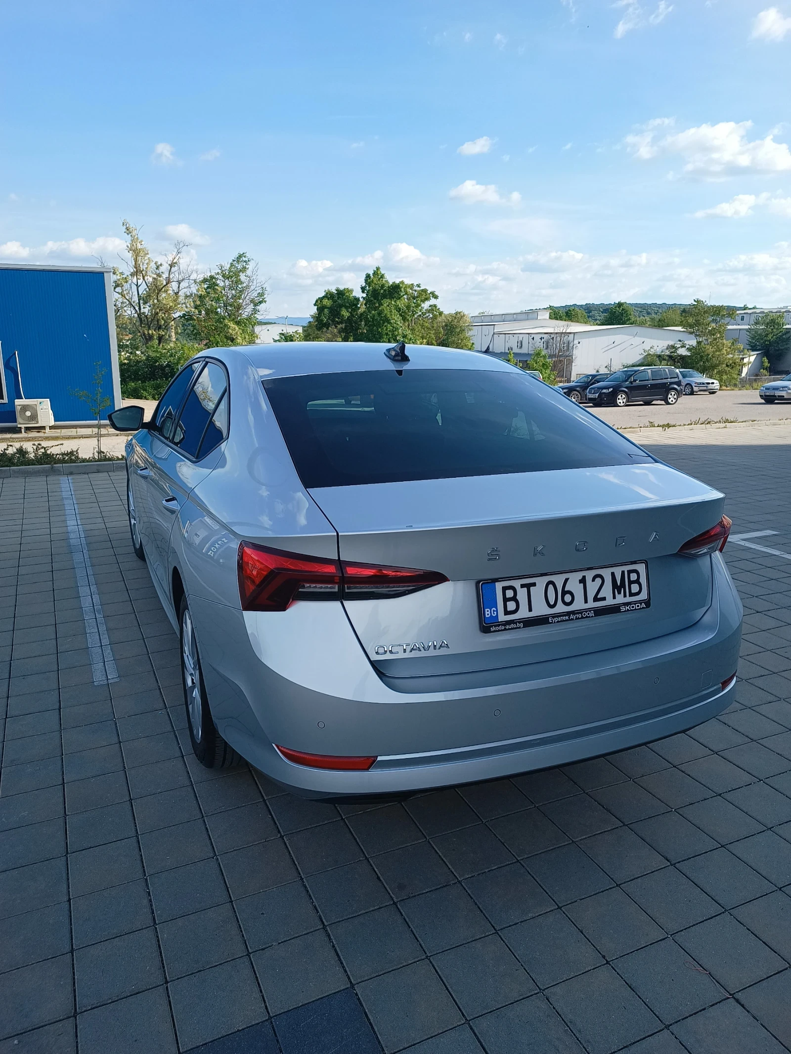 Skoda Octavia, снимка 3 - Автомобили и джипове - 54633686