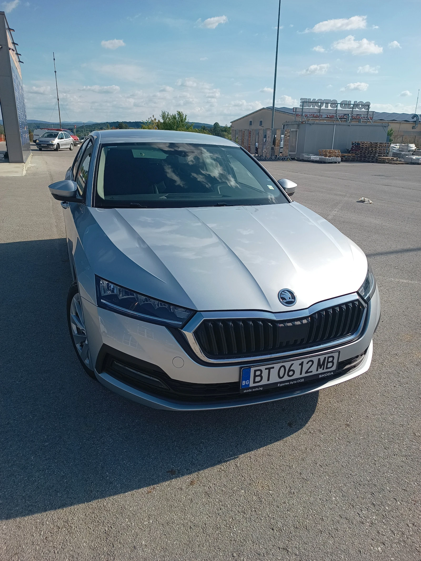 Skoda Octavia, снимка 8 - Автомобили и джипове - 54633686