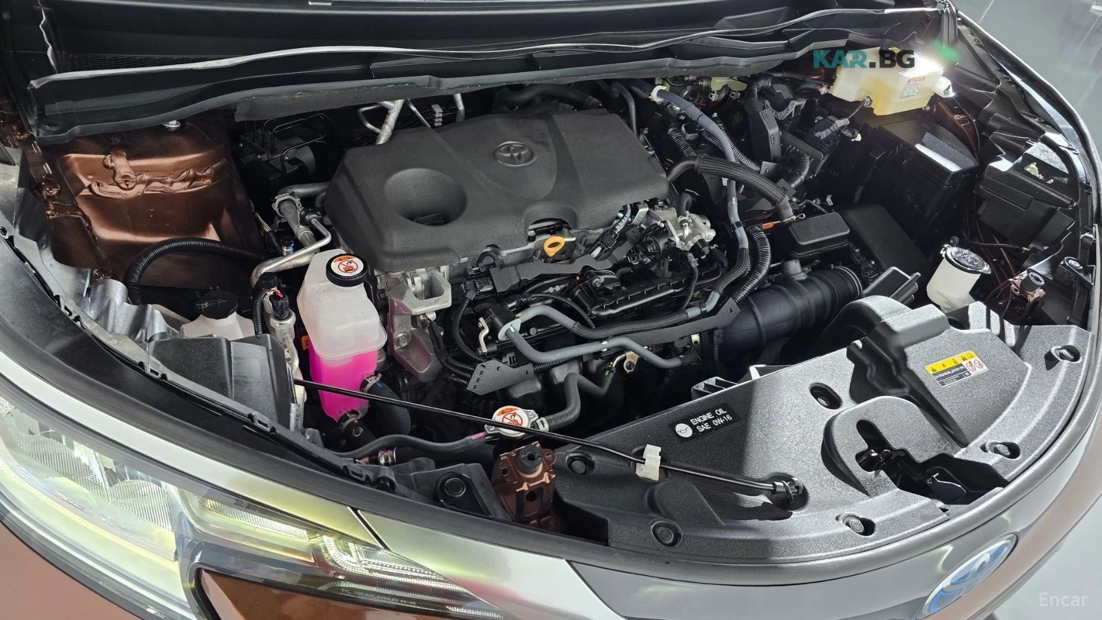 Toyota Sienna 2.5 HYBRID/HUD/360/ПОДГРЕВ/ОБДУХВАНЕ/TV, снимка 6 - Автомобили и джипове - 54902432