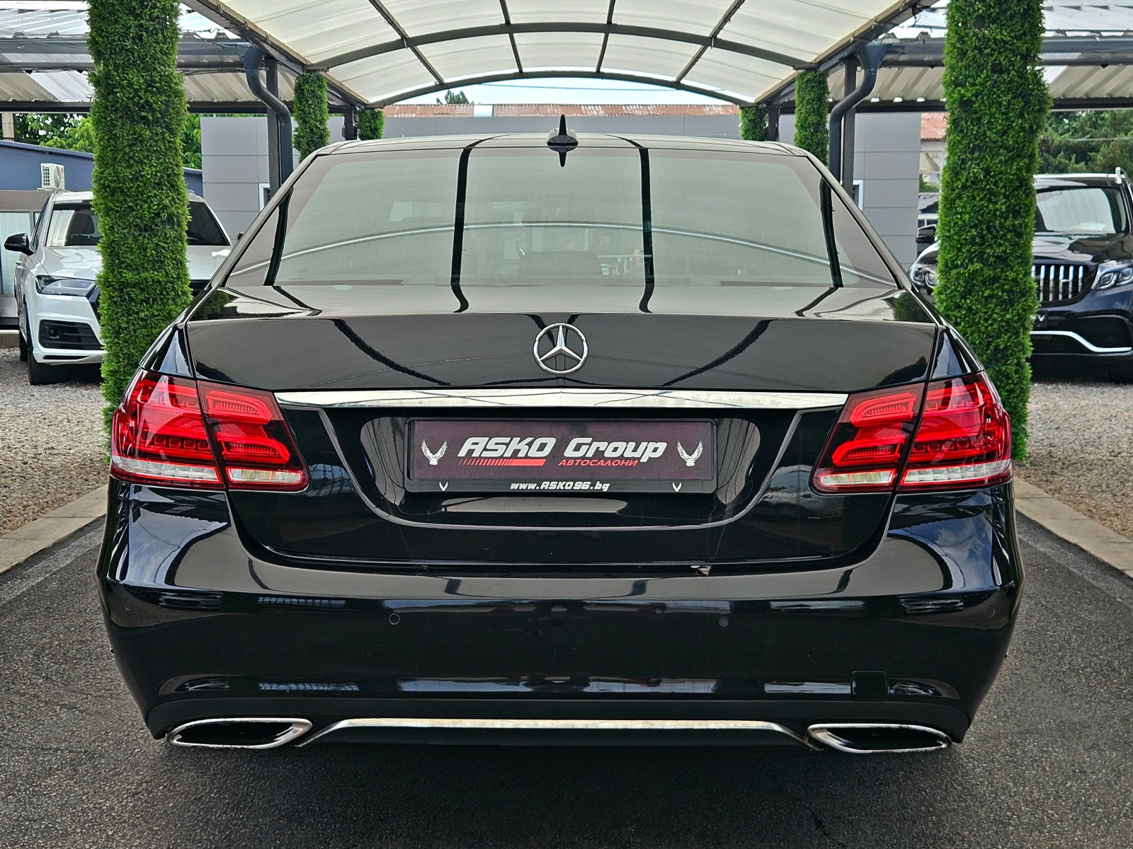 Mercedes-Benz E 220 AMG/FACE/GERMANY/ПОДГРЕВ/AMBIENT/AUTO HOLD/LIZING, снимка 6 - Автомобили и джипове - 55013470