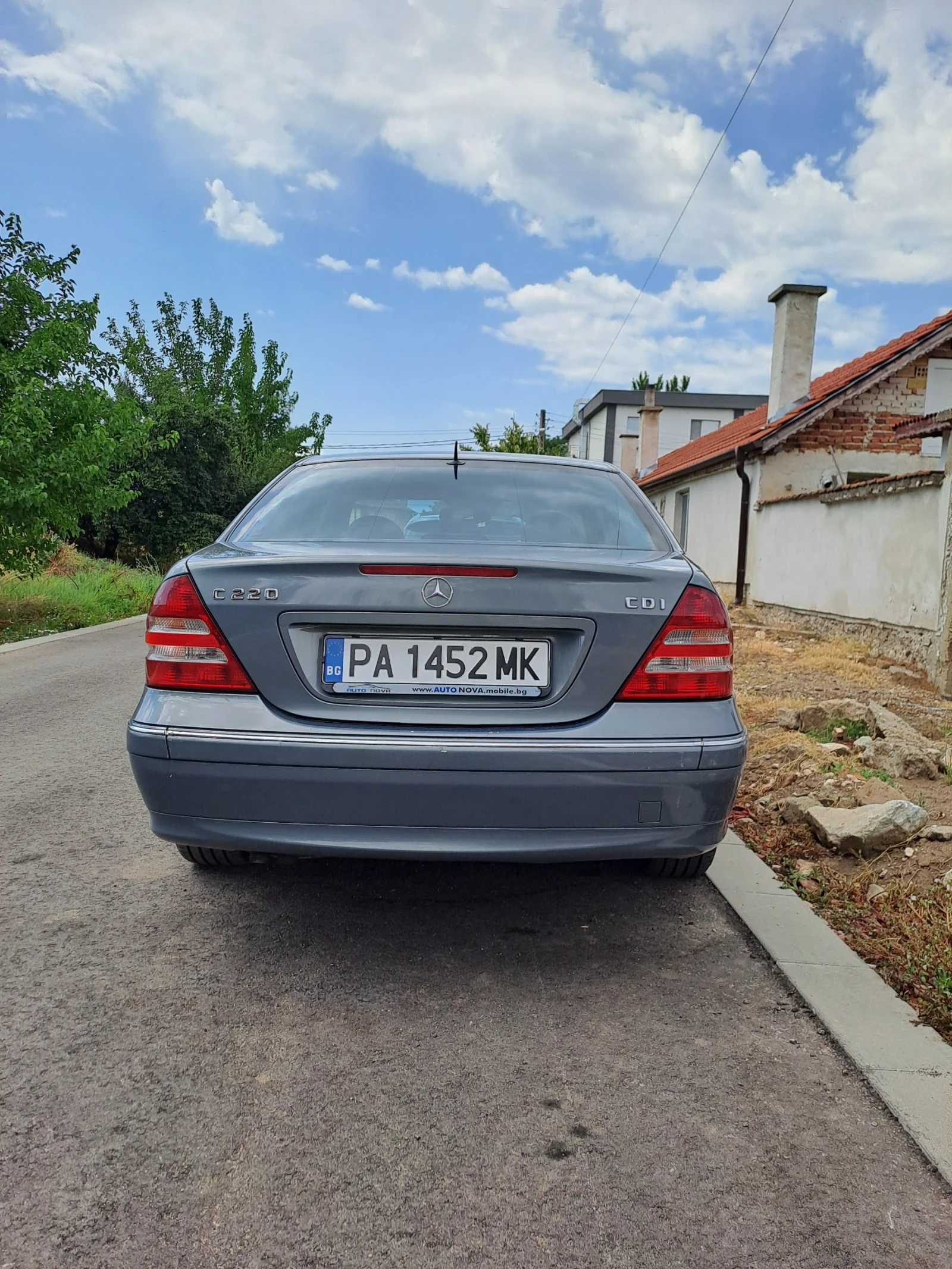 Mercedes-Benz 220, снимка 3 - Автомобили и джипове - 55374567