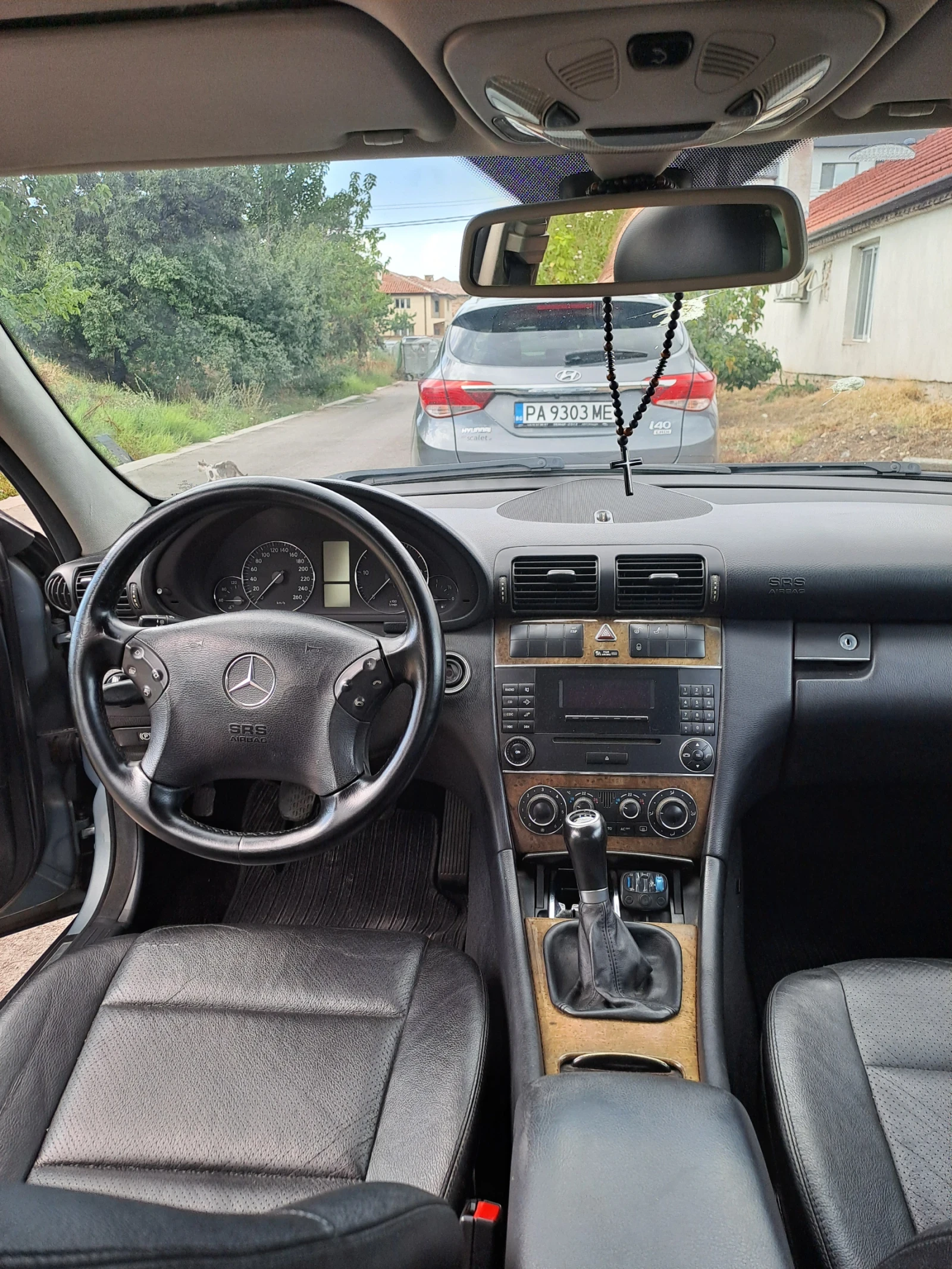 Mercedes-Benz 220, снимка 7 - Автомобили и джипове - 55374567