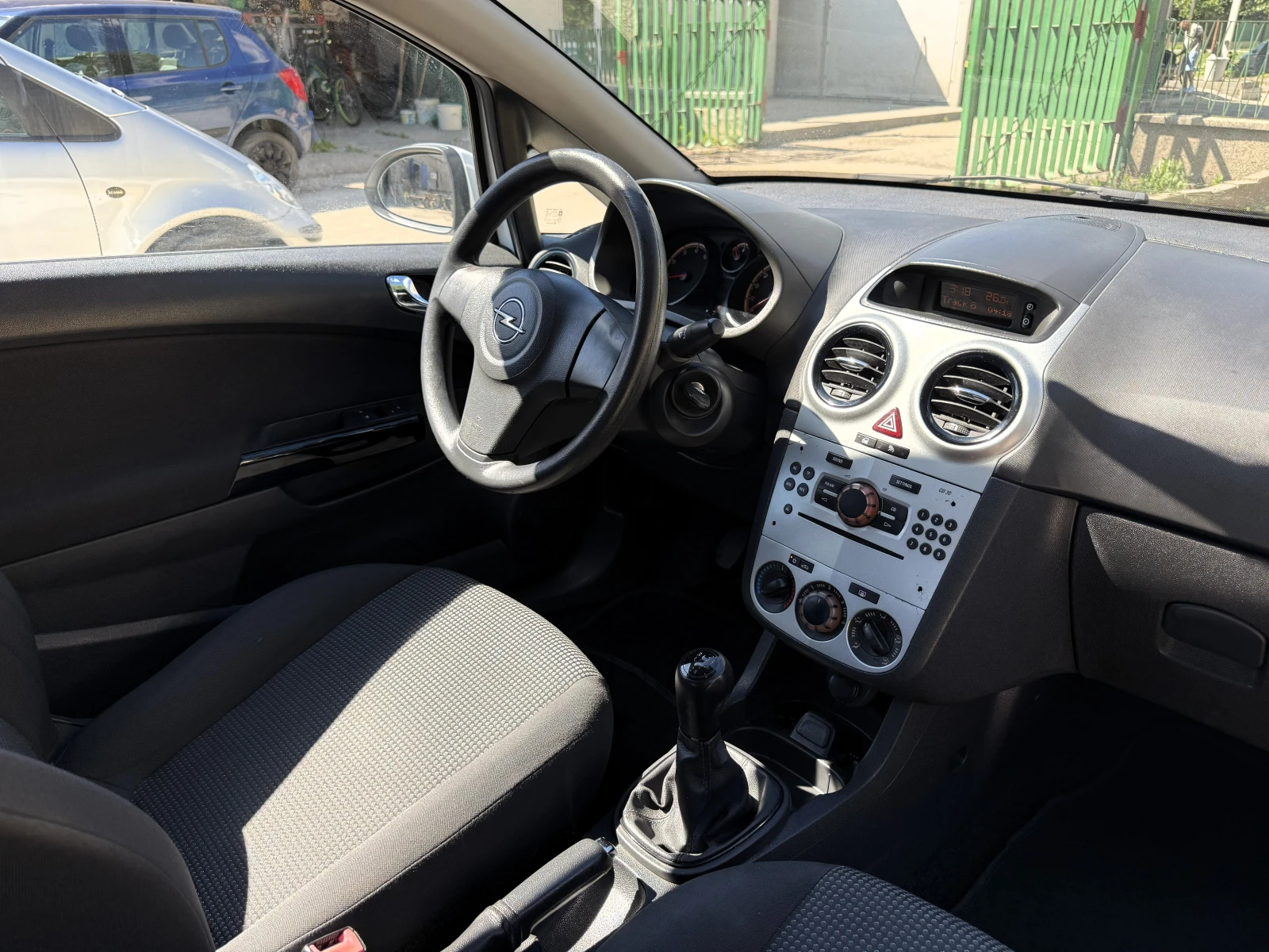 Opel Corsa 1.2 70 �.�. 107000 ��. | Mobile.bg � ����������� 13