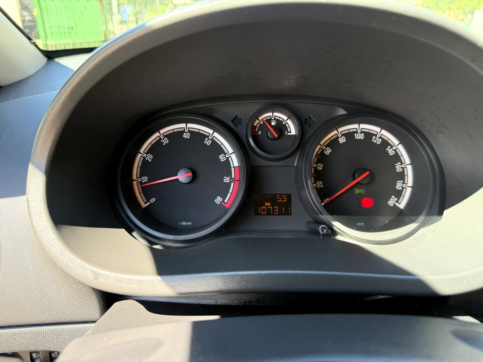 Opel Corsa 1.2 70 �.�. 107000 ��. | Mobile.bg � ����������� 15