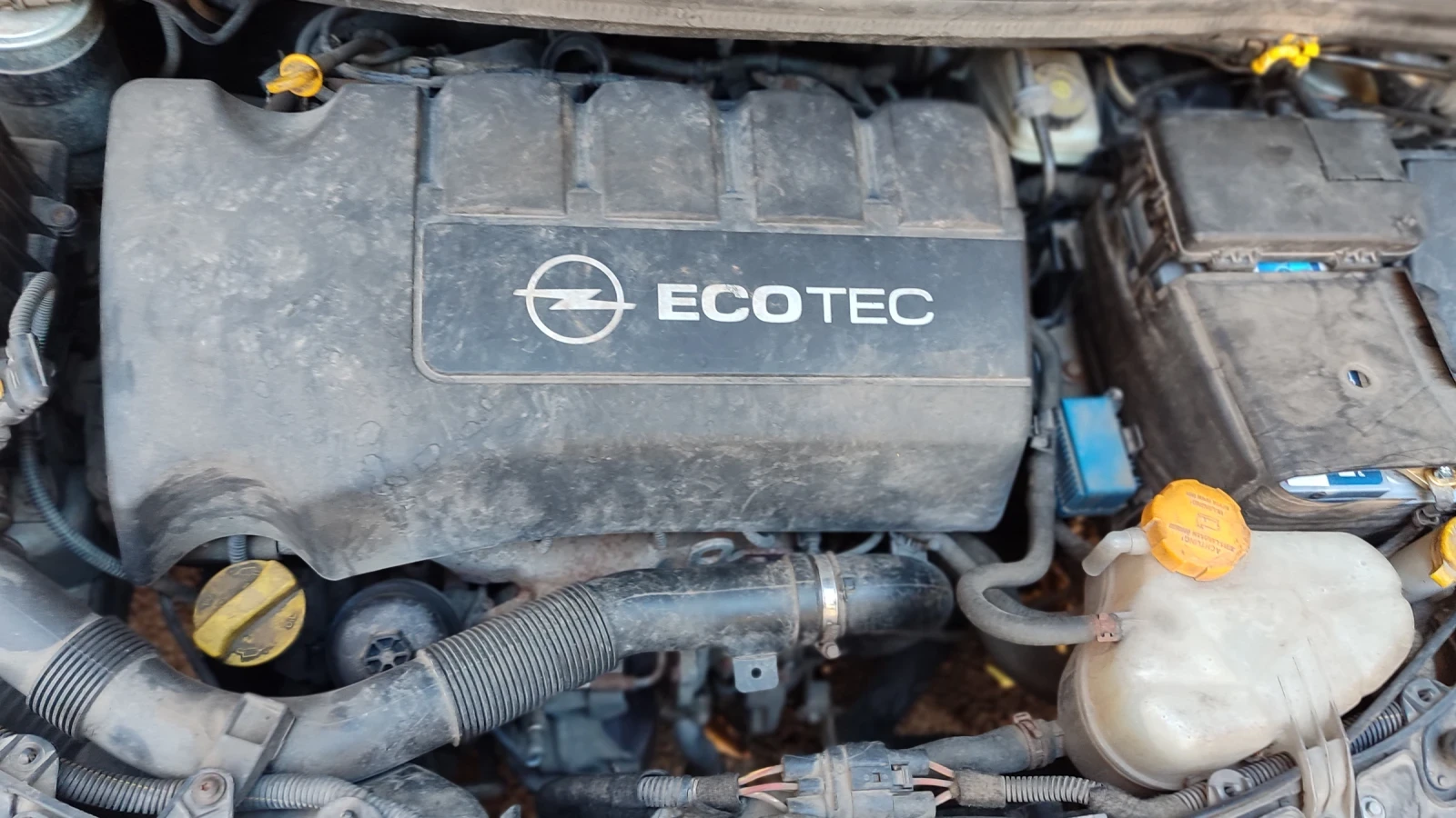 Opel Corsa 1.3 CDTI, снимка 11 - Автомобили и джипове - 56627066