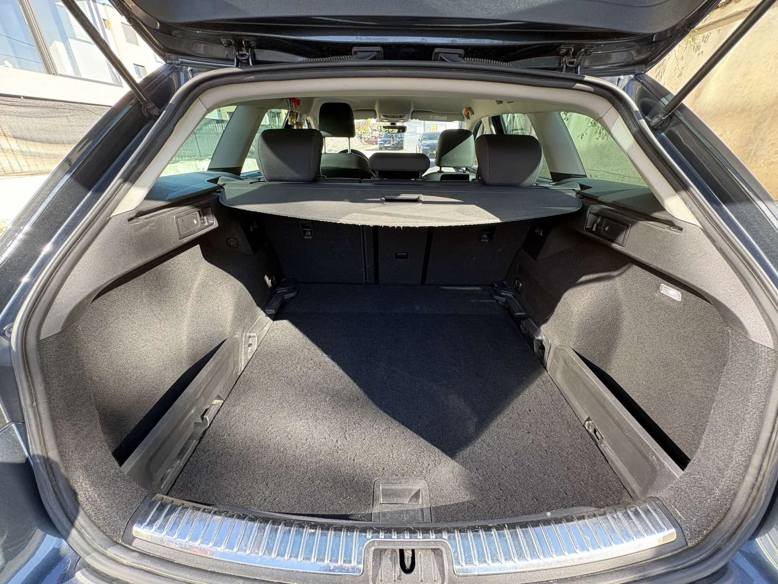 Seat Leon, снимка 6 - Автомобили и джипове - 56657774