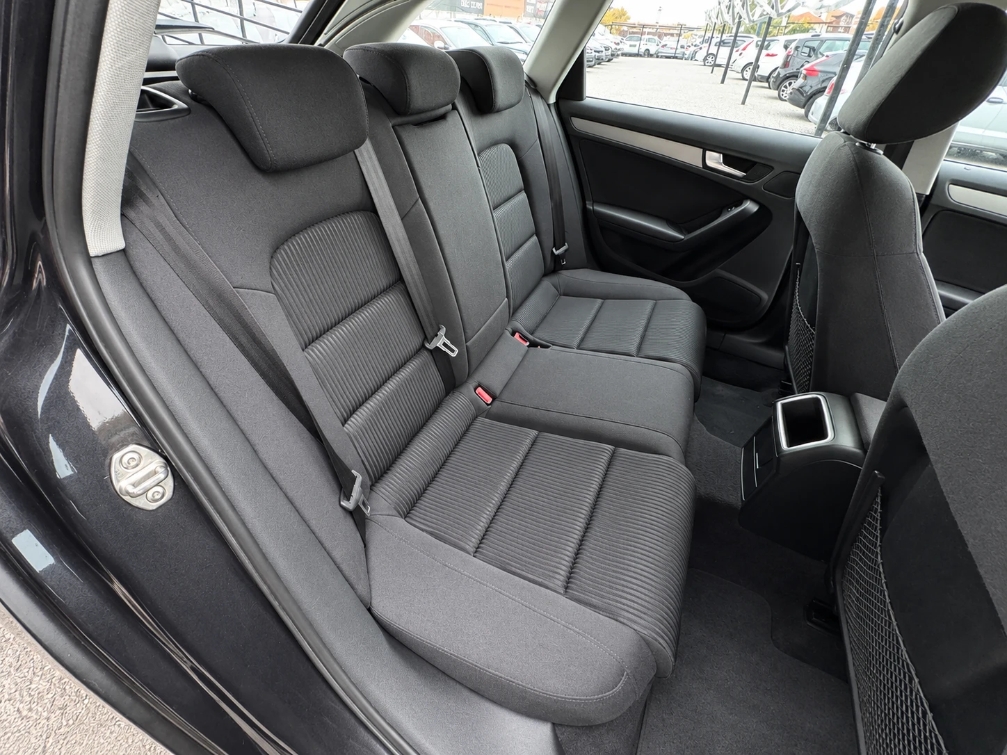 Audi A4 2.0 TDI НОВ ВНОС , снимка 12 - Автомобили и джипове - 56665809