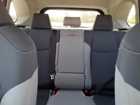 Обява за продажба на Toyota Rav4 XLE/4X4/ШИБЕДАХ/ВИДЕО НА МОТОРА ~39 700 лв. - изображение 10