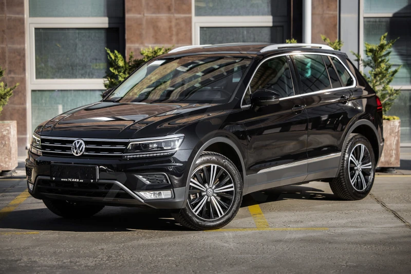 VW Tiguan 2.0TDI Highline 4Motion* ЛИЗИНГ* ГАРАНЦИЯ* , снимка 1 - Автомобили и джипове - 47720180