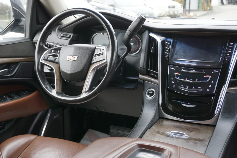 Cadillac Escalade 6.2i/L/V8/ESV/FULL/FULL/6+ 1места, снимка 14 - Автомобили и джипове - 49401051
