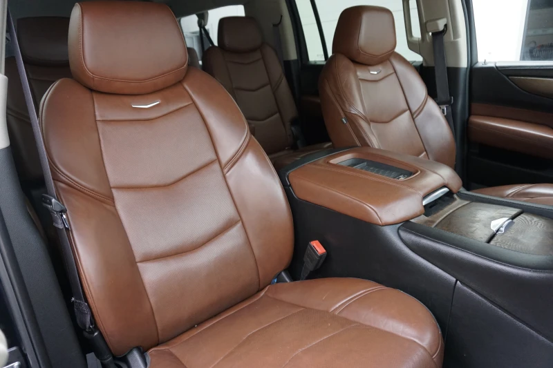 Cadillac Escalade 6.2i/L/V8/ESV/FULL/FULL/6+ 1места, снимка 11 - Автомобили и джипове - 49401051