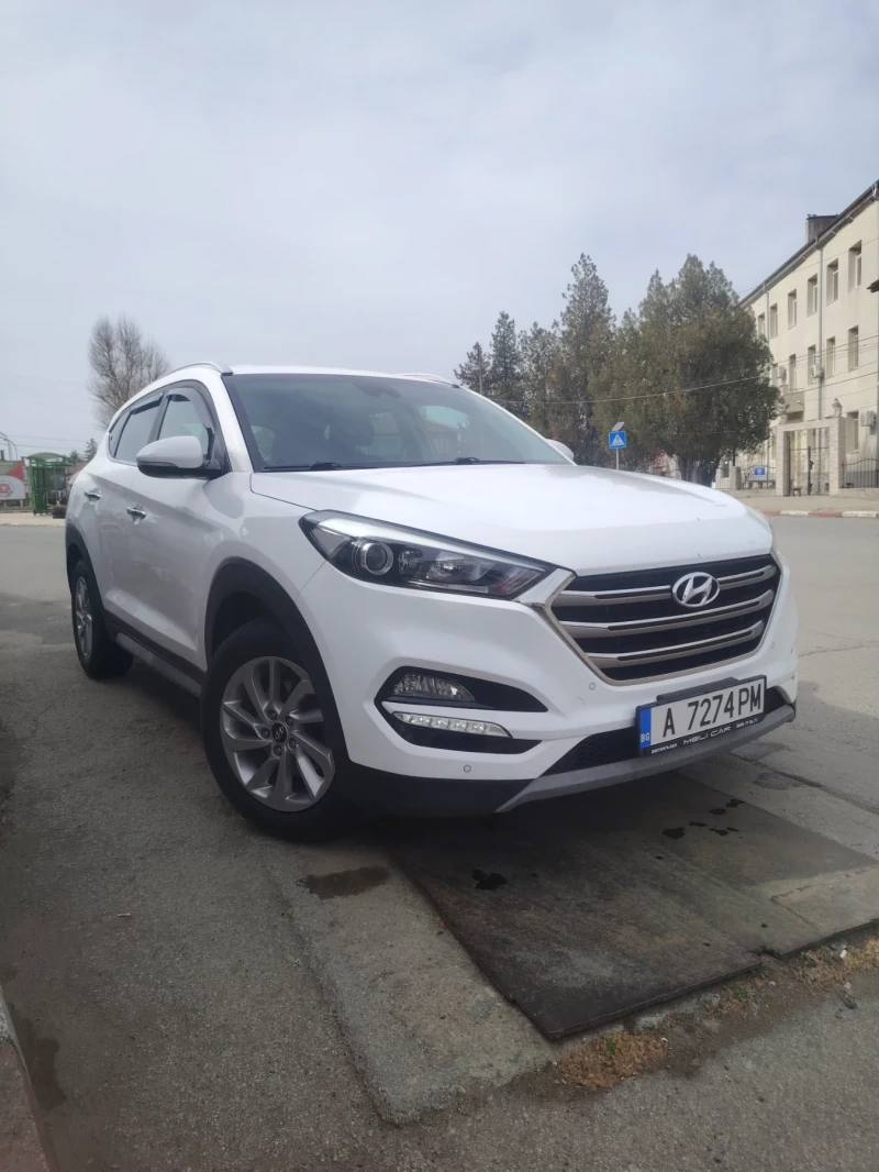 Hyundai Tucson 1.7d, снимка 1 - Автомобили и джипове - 49504531