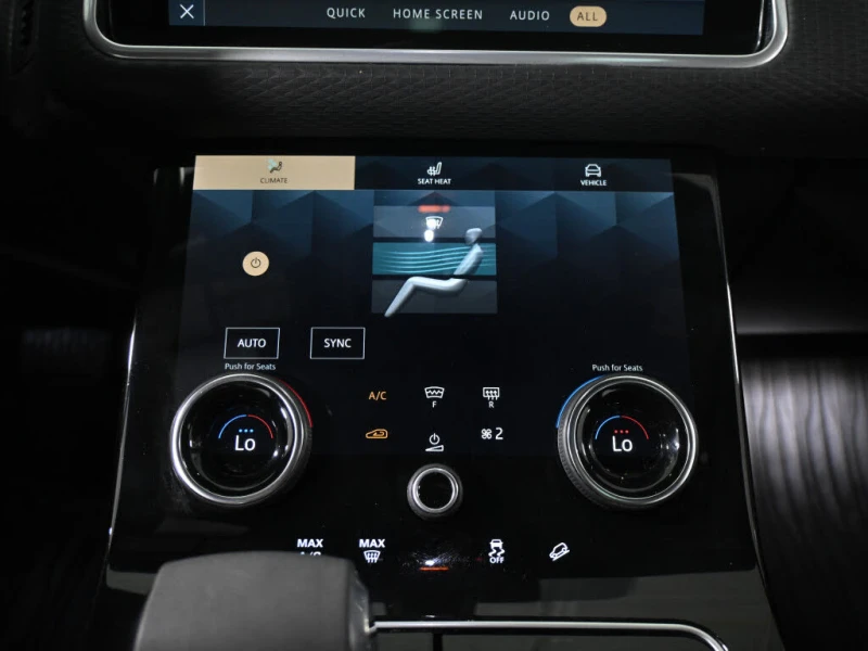 Land Rover Range Rover Velar * P250* S* AWD* АвтоКредит (ЦЕНА ДО БГ), снимка 13 - Автомобили и джипове - 52516621