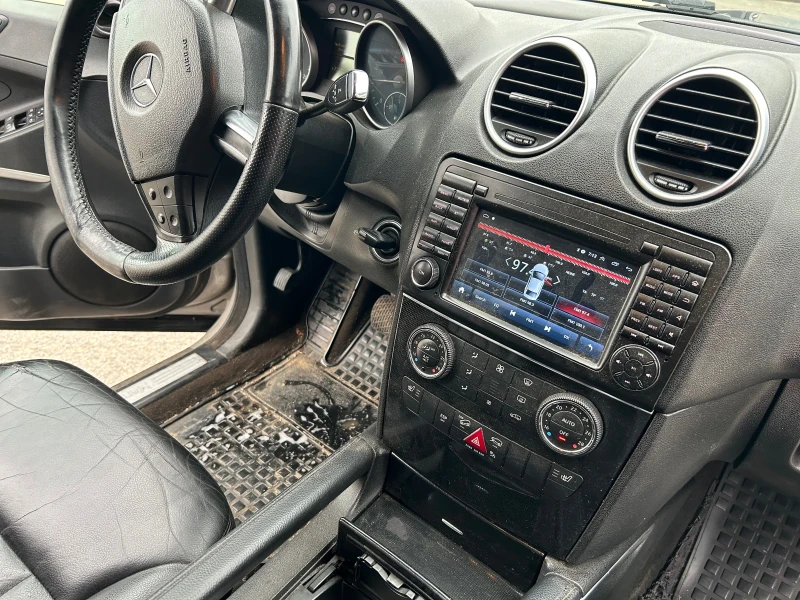 Mercedes-Benz ML 280, снимка 13 - Автомобили и джипове - 52770715