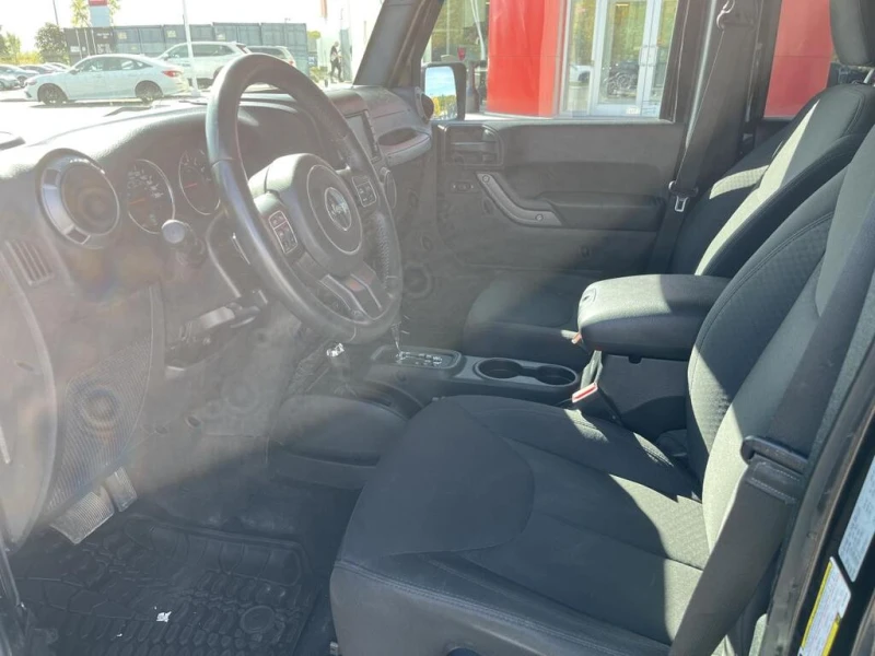 Jeep Wrangler Sport* Fog Lights* Anti-Lock Brakes* , снимка 8 - Автомобили и джипове - 53126578