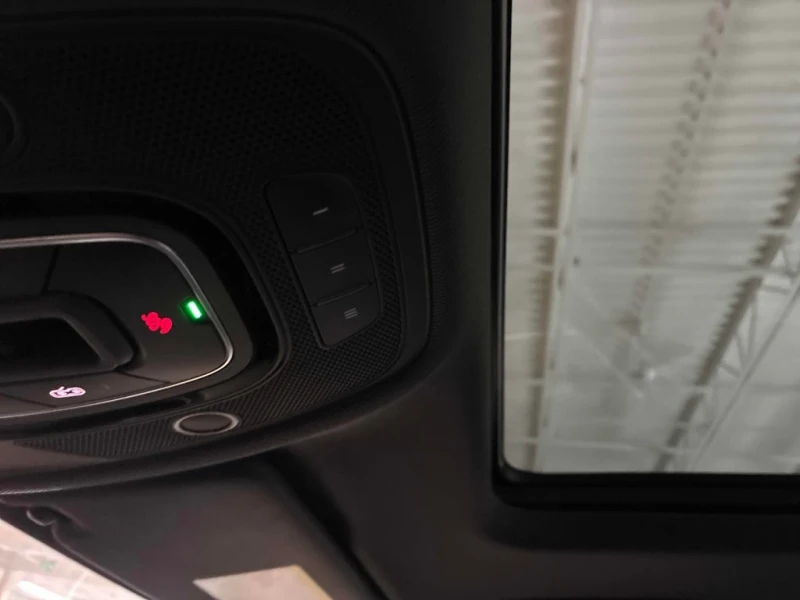 Audi Q5 * Technik * CARFAX * БЕЗ ПЪРВОНАЧАЛНА ВНОСКА, снимка 15 - Автомобили и джипове - 53206817