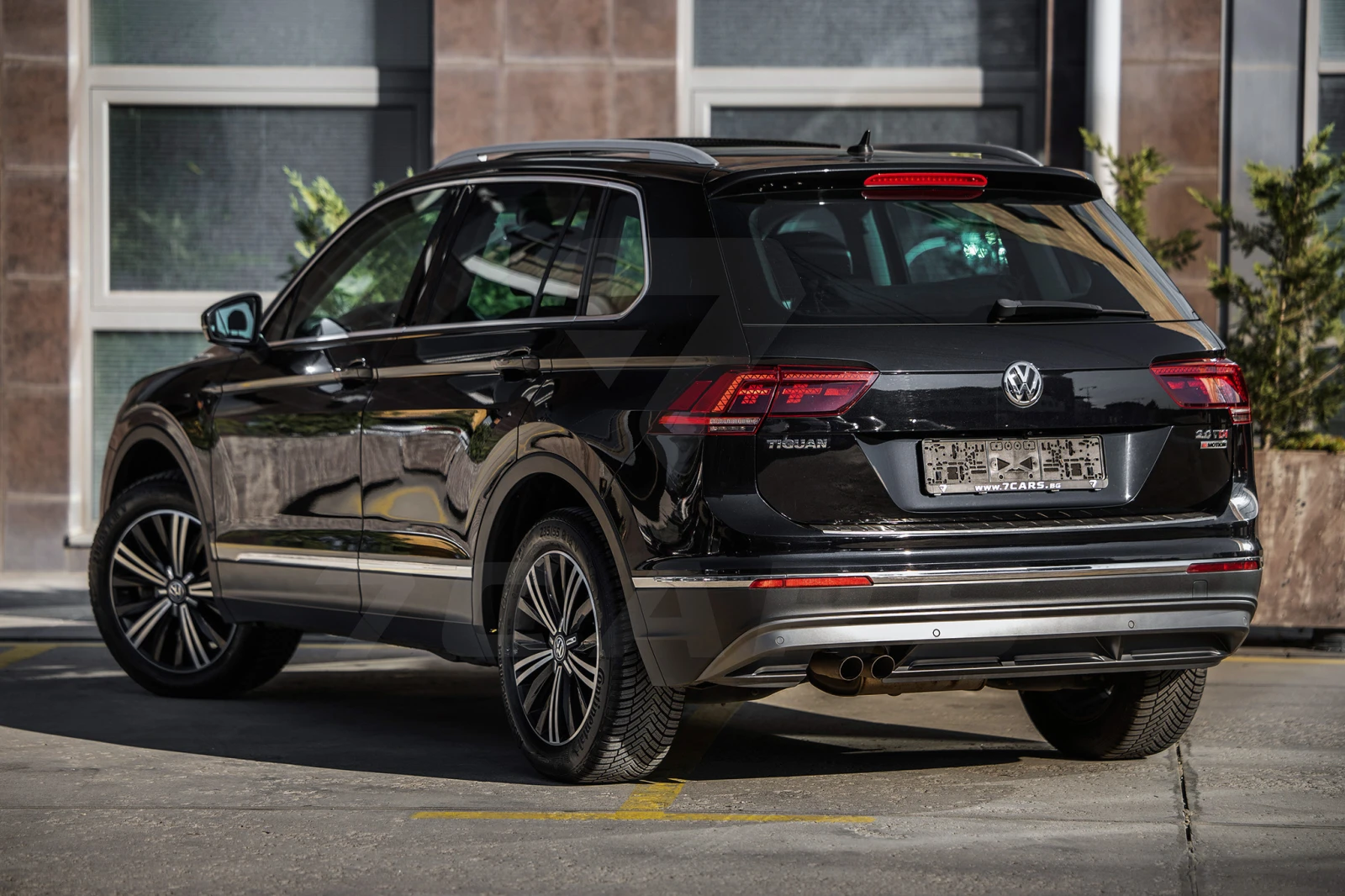 VW Tiguan 2.0TDI Highline 4Motion* ЛИЗИНГ* ГАРАНЦИЯ*  - изображение 4