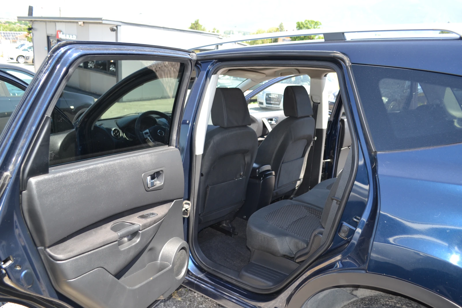Nissan Qashqai 2.0DCI - изображение 3