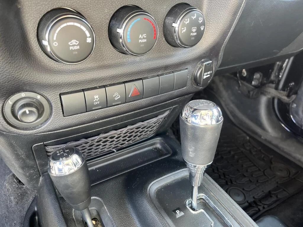 Jeep Wrangler Sport* Fog Lights* Anti-Lock Brakes*  | Mobile.bg � ����������� 11