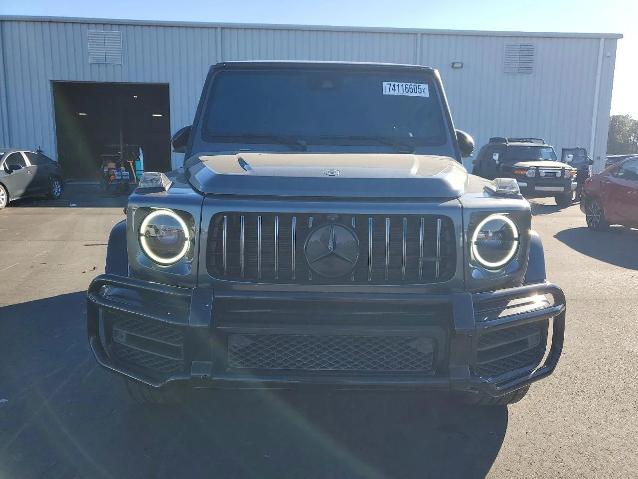 Mercedes-Benz G 63 AMG ЧЕРВЕН САЛОН* ДИСТРОНИК* ОБДУХВАНЕ* BURMESTER*  - изображение 5