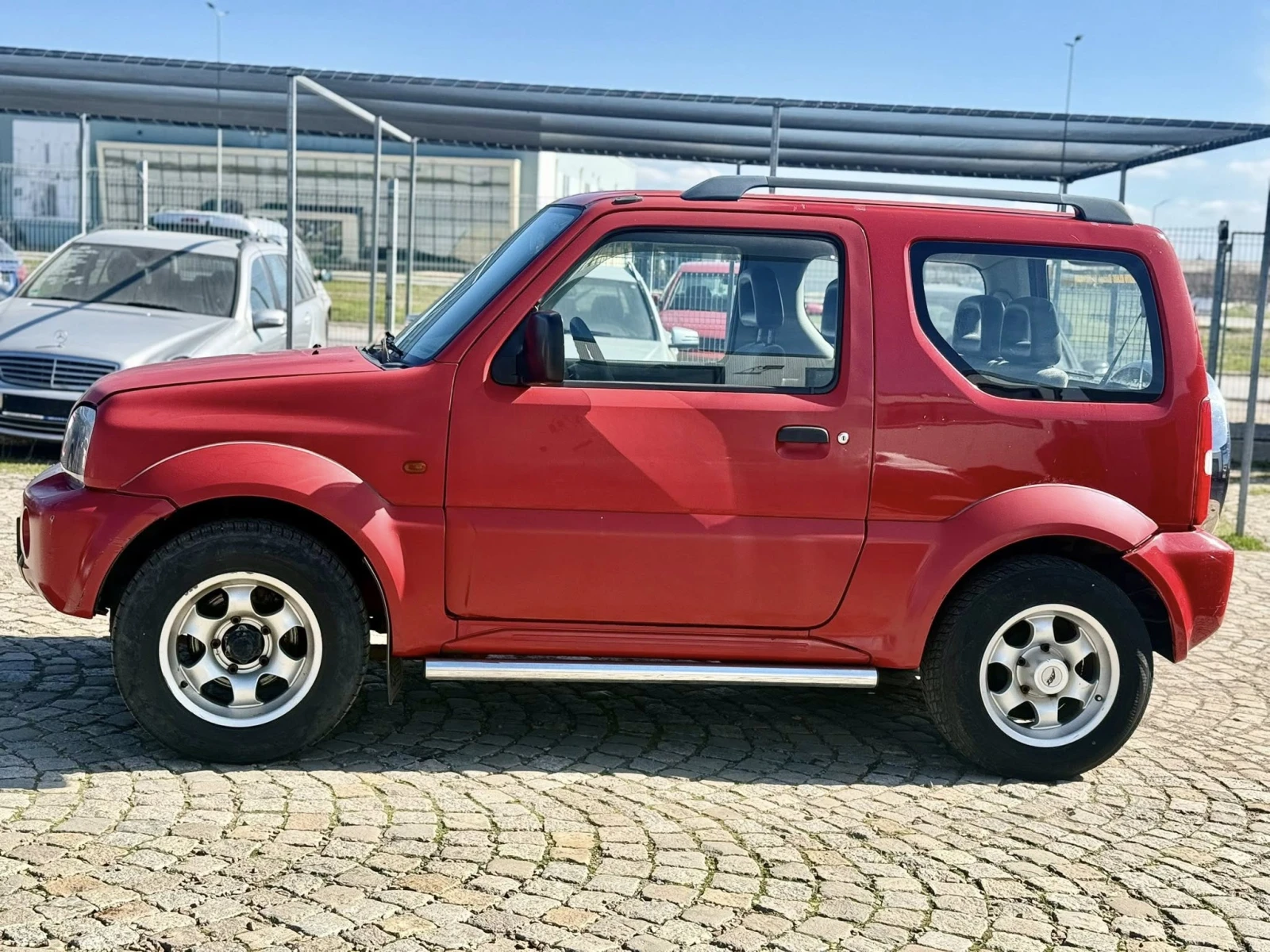 Suzuki Jimny 1.3 4х4, снимка 2 - Автомобили и джипове - 53769838