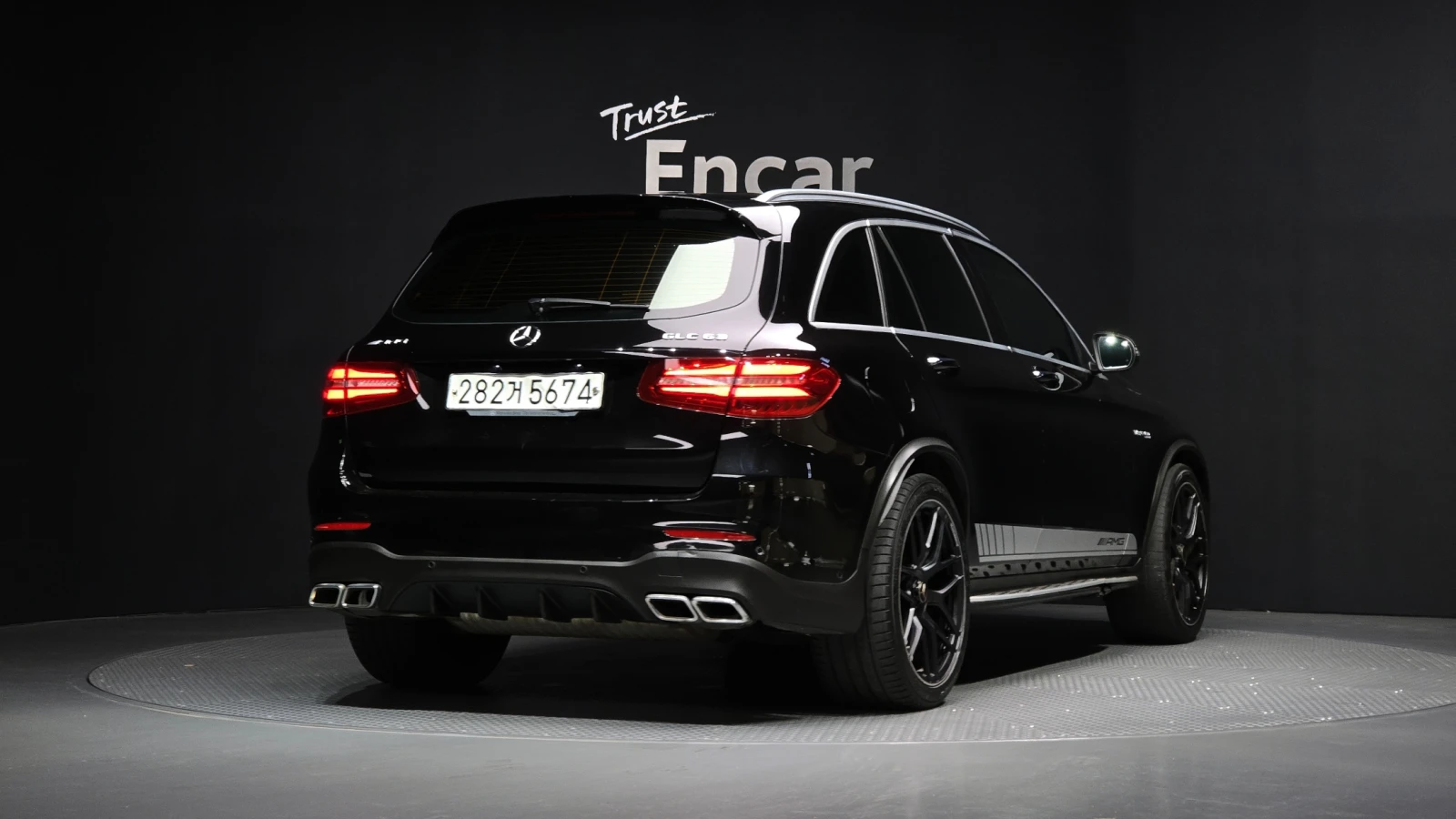 Mercedes-Benz GLC 63 AMG PANAMERICANA* BURMASTER* DYNAMICA* 360* КРАЙНА ЦЕН, снимка 4 - Автомобили и джипове - 54167674