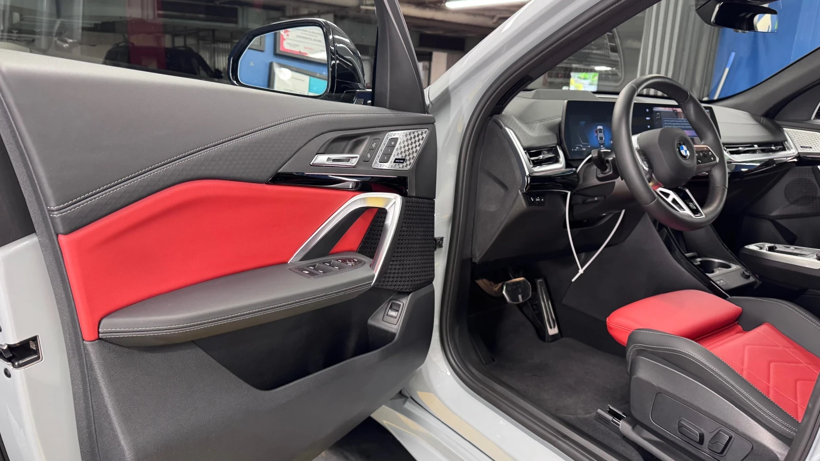 BMW X2 XDRIVE28I, снимка 4 - Автомобили и джипове - 54195328