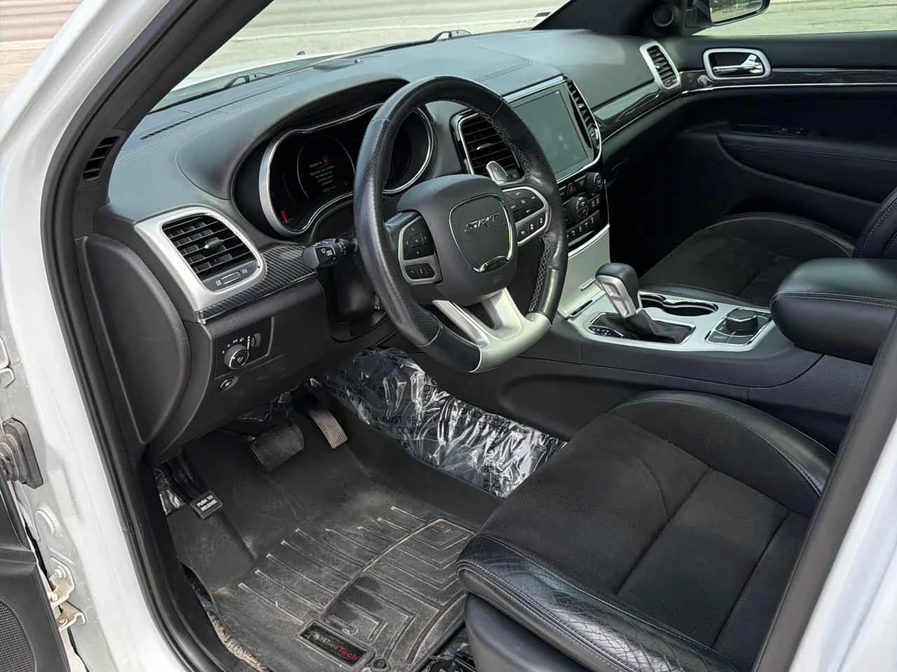 Jeep Grand cherokee | SRT | DISTRONIC | ПАНОРАМА | , снимка 5 - Автомобили и джипове - 54608098