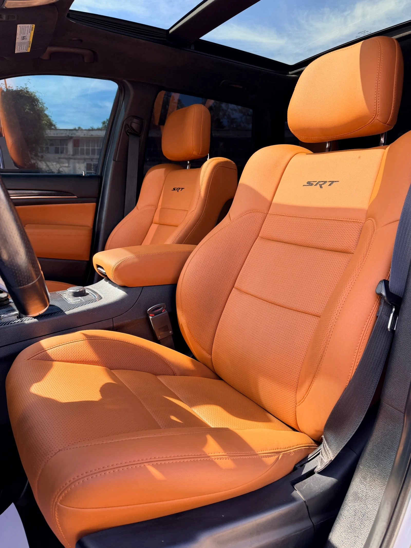 Jeep Grand cherokee SRT 6.4 V8, снимка 17 - Автомобили и джипове - 54610681