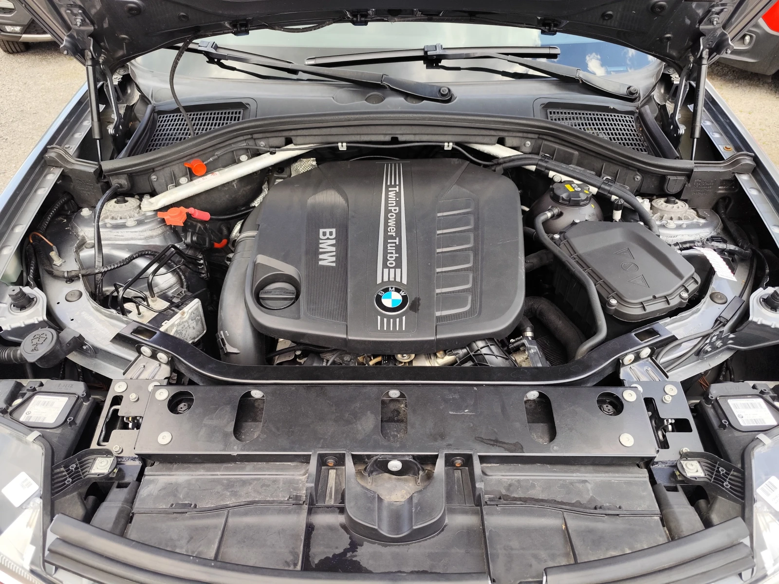 BMW X3 3.0D* 4X4* АВТОМАТИК* LED* ПАНОРАМА* КОЖА* , снимка 16 - Автомобили и джипове - 54915220