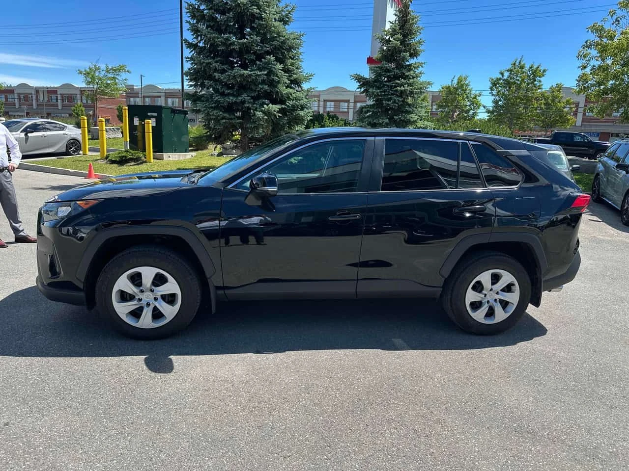 Toyota Rav4 * LE * CARFAX * ЦЕНА ДО БГ, снимка 3 - Автомобили и джипове - 54985986