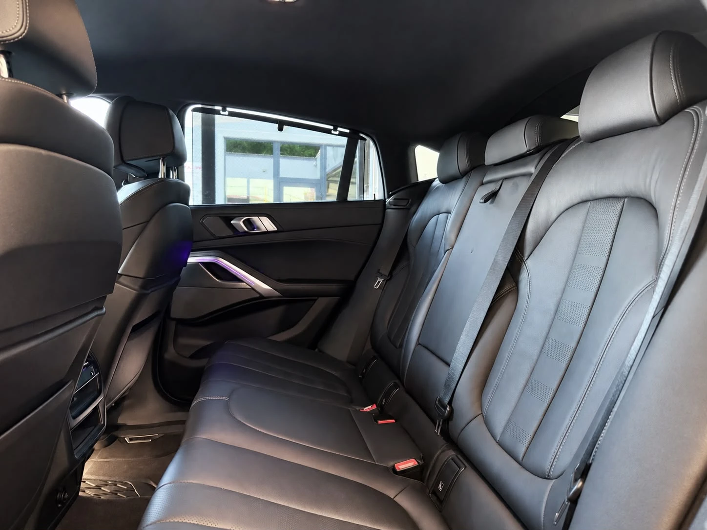 BMW X6 M Sport* Full* Harmann Kardon* ЛИЗИНГ, снимка 14 - Автомобили и джипове - 55578919