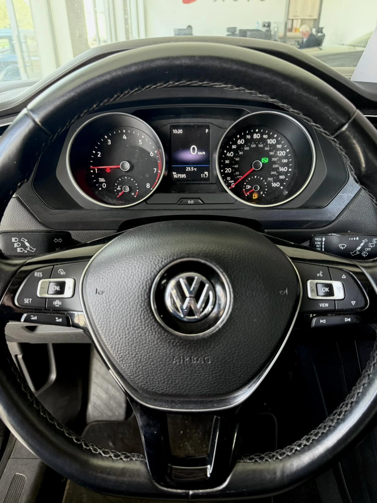 VW Tiguan SE 4 MOTION, снимка 6 - Автомобили и джипове - 56269214