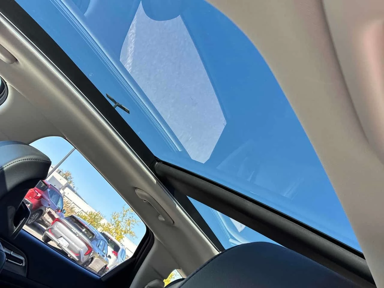 Kia Sportage EX Premium Plug In Hybrid / Carfax  | Mobile.bg � ����������� 14