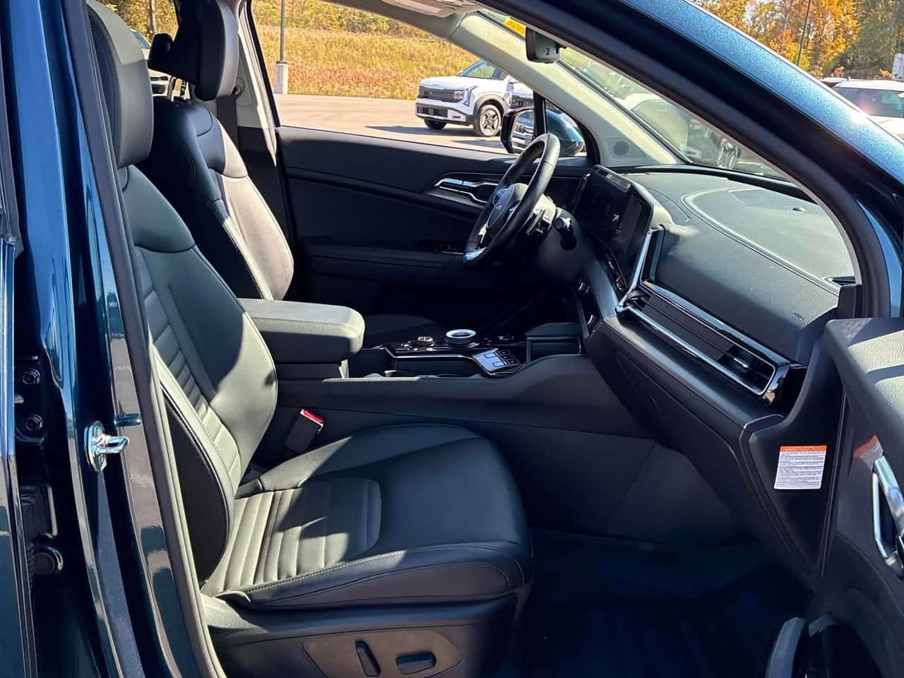 Kia Sportage EX Premium Plug In Hybrid / Carfax  | Mobile.bg � ����������� 17