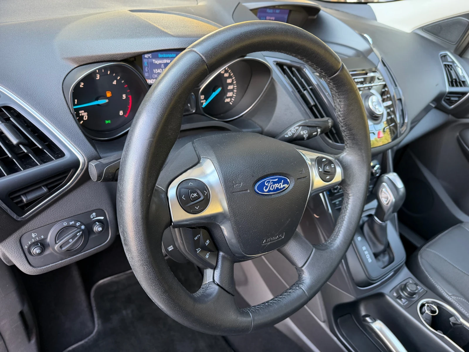 Ford Kuga 2.0CDTI* 4x4* AUTOMAT* KOJA* REALNI KM*  | Mobile.bg � ����������� 9