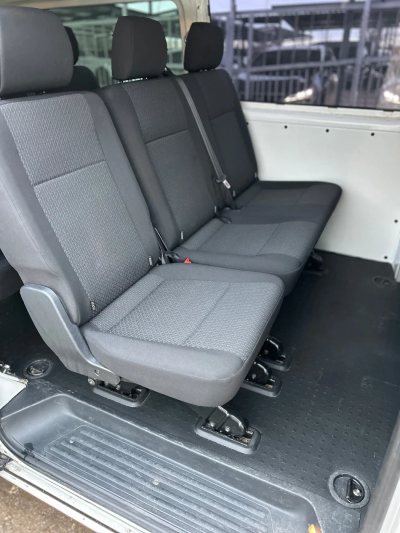 VW Transporter T5 2.0tdi 140, снимка 12 - Бусове и автобуси - 53047539