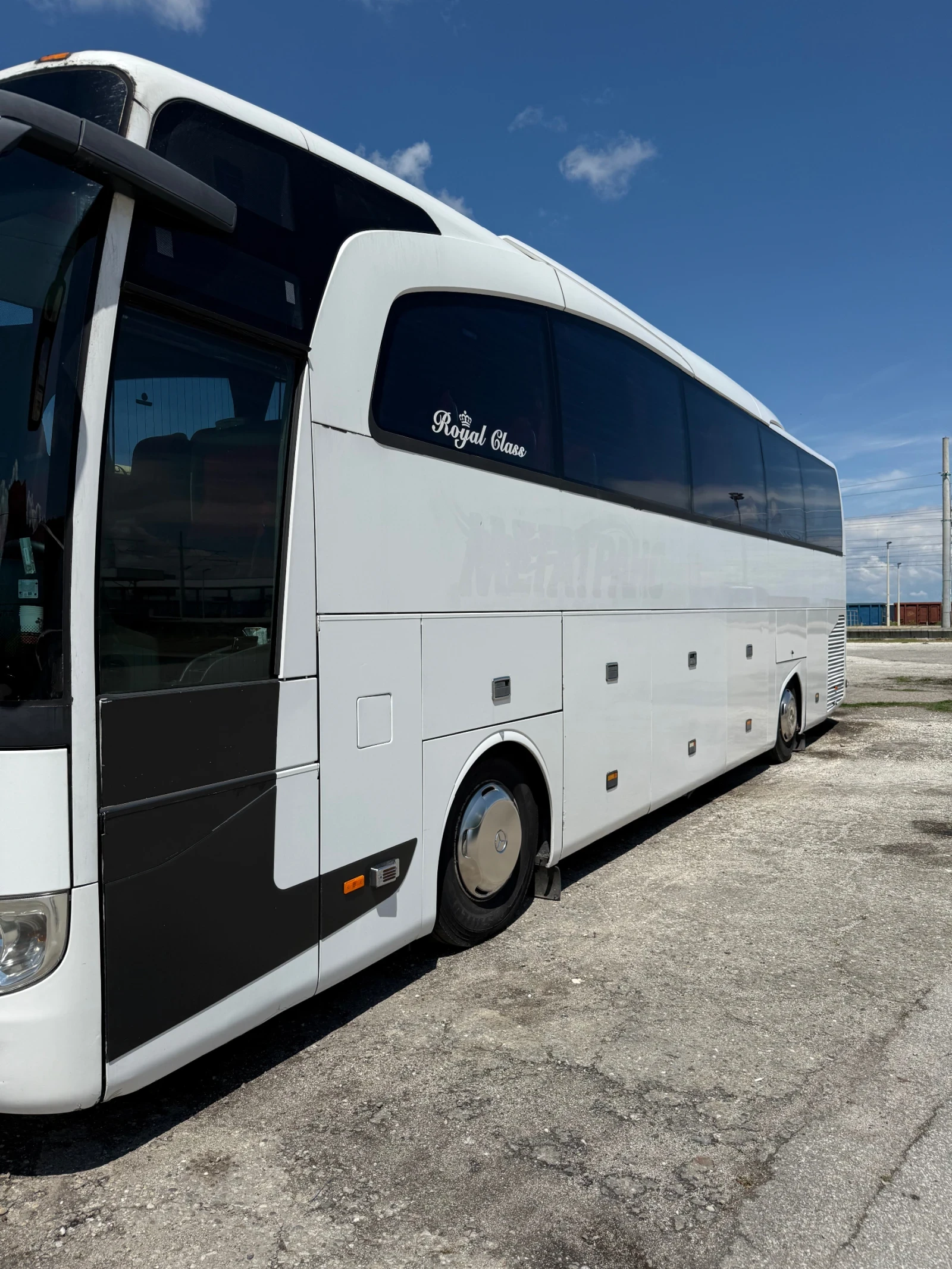 Mercedes-Benz Travego  - изображение 2
