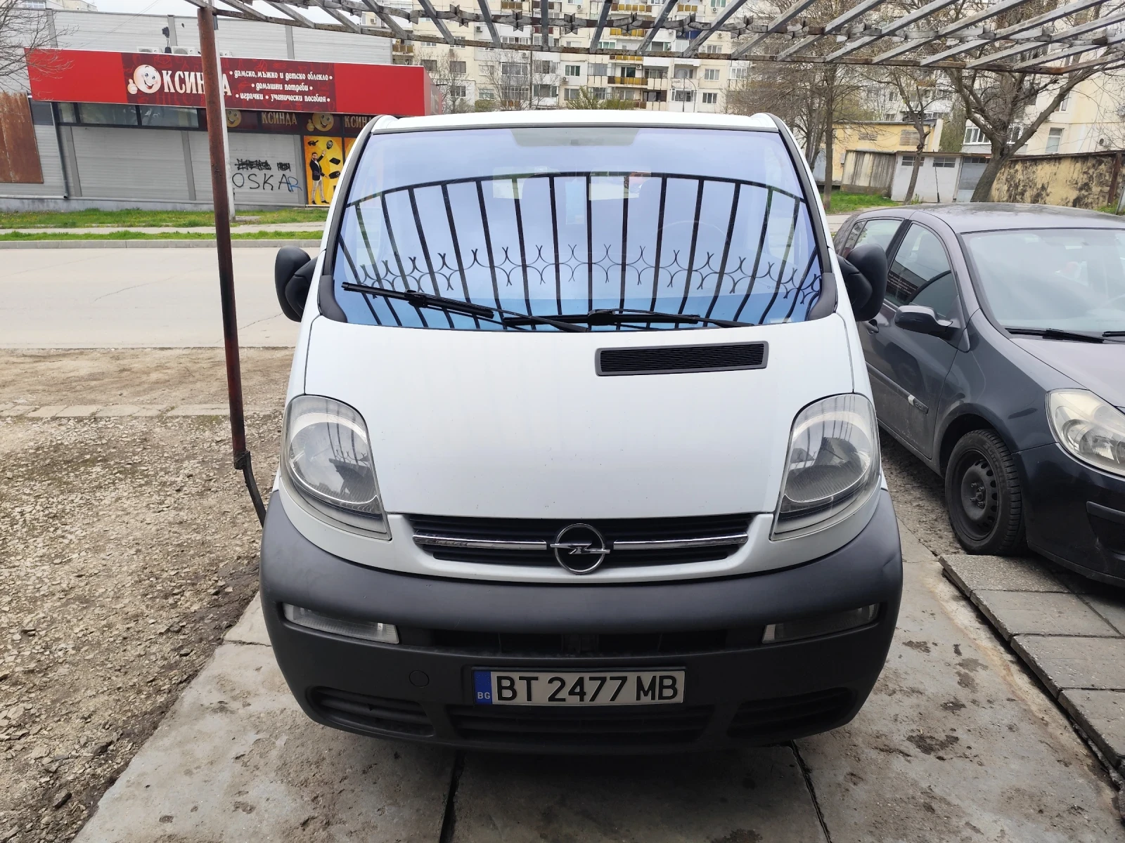 Opel Vivaro 1.9/101/климатик