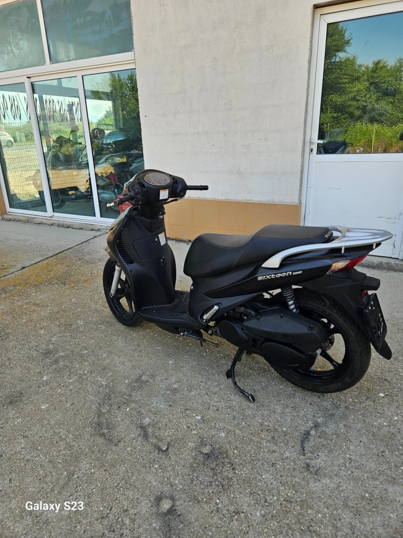 Suzuki Sixteen 150 cc, снимка 5 - Мотоциклети и мототехника - 51007295